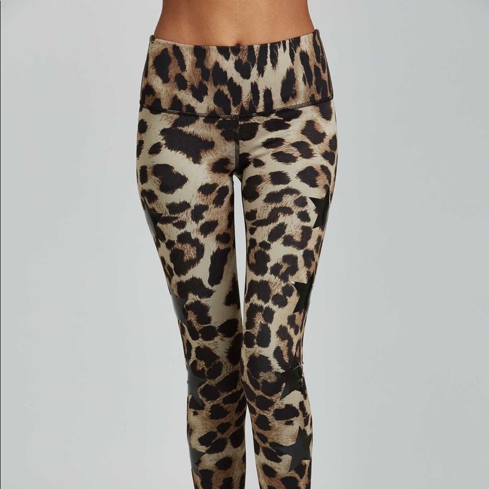 Ace Leopard Legging